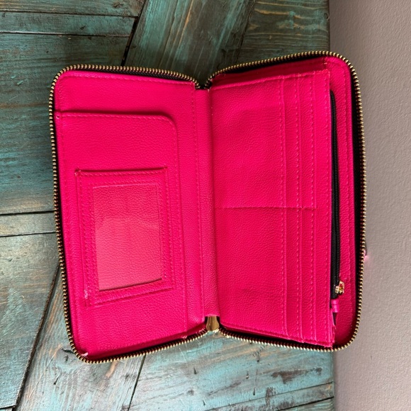 Betsey Johnson Black Multicolor Floral Bow Wristlet - Picture 8 of 15